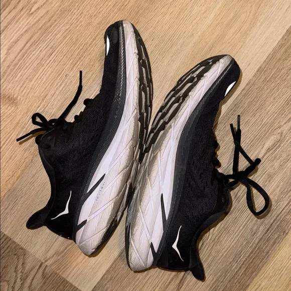 Hoka Clifton 8 Running Black Men US 10.5 - Picture 3 of 6